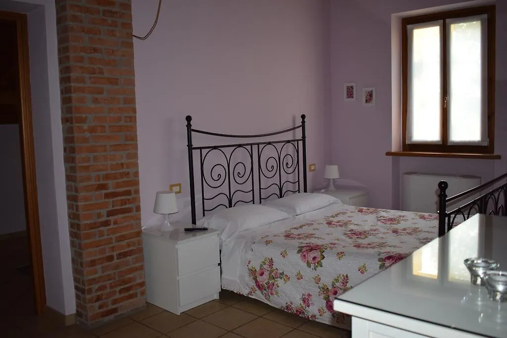 Farm stay Agriturismo Fior Di Pesco Hotel Sommacampagna Italy