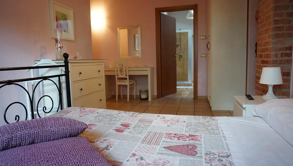 Farm stay Agriturismo Fior Di Pesco Hotel Sommacampagna
